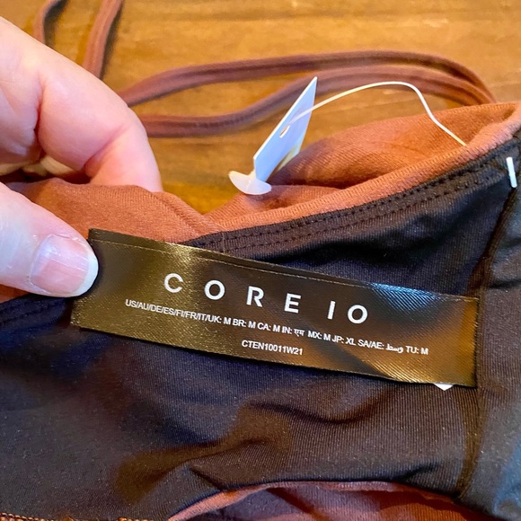 ✨Core 10 Spectrum Studio Strappy Back Light Support Yoga Sports Bra✨ NWT - Picture 11 of 16